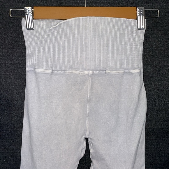 NWOT FP Movement High-Rise 7/8 Good Karma Leggings - Ice Grey - Size XS/S - Picture 7 of 9